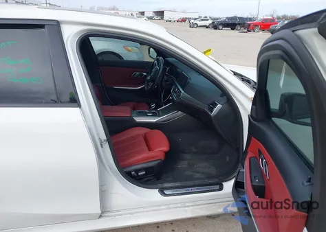 2022 BMW 330I z USA, uszkodzony, nr VIN 3MW5R1J07N8C46571